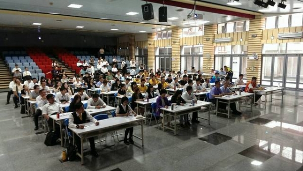 107年9月5日新竹市政府與本會於稅務局地下二樓共同舉辦「租賃住宅市場發展及管理條例解析」