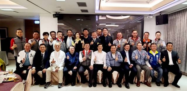 110年12月16日黃理事長兆堂率新竹市仲介公會參加桃園中壢全國仲介公會北區聯誼會