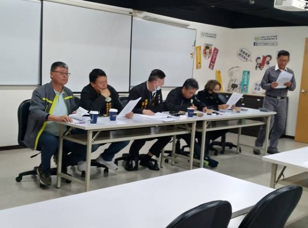 113年12月06日本會於本公會教育訓練室召開第十屆第15次定期理監事會議