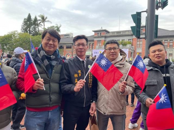 114年新竹市政府升旗典禮，林副理事長孟生、張副理事長汯翰、葉副理事長國文、監事施程彬、監事楊岳勳與理事杜文代表本會出席活動，共同迎接新年的第一道曙光。